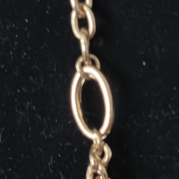 GOLDTONE chain and decorative disks - Picture 10 of 10